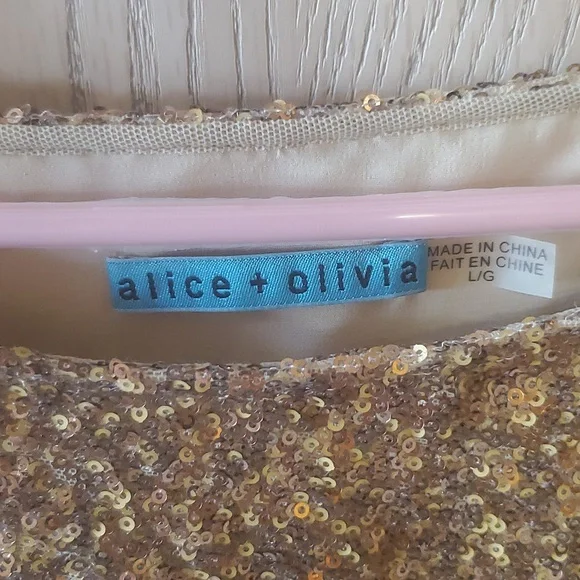 Alice + Olivia Very Flashy Golden Colored Glitter ✨️ Top - Picture 2 of 5